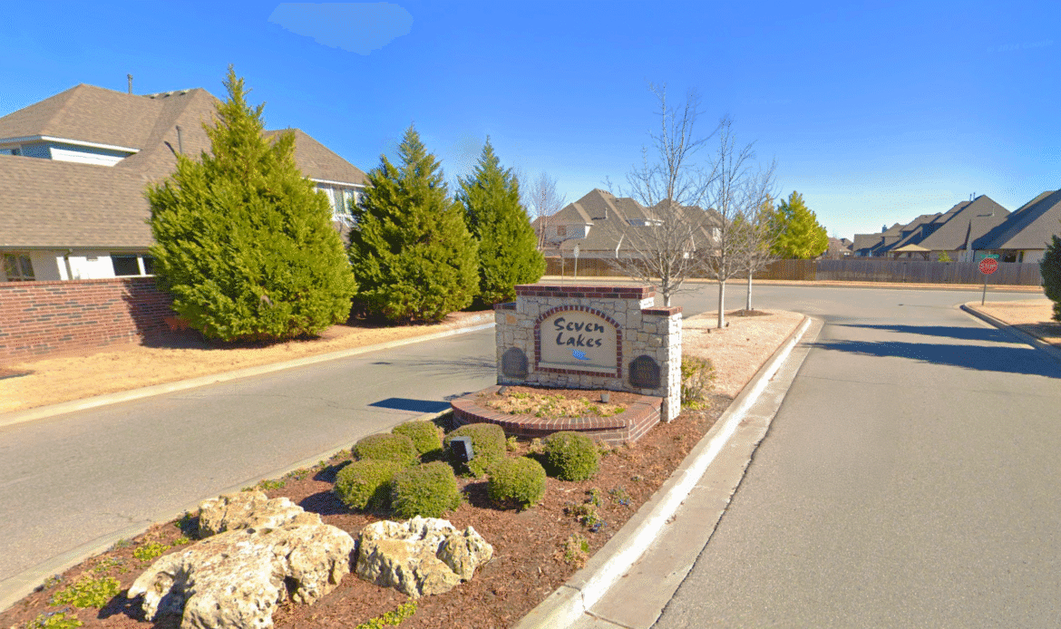Seven Lakes Subdivision in Bixby